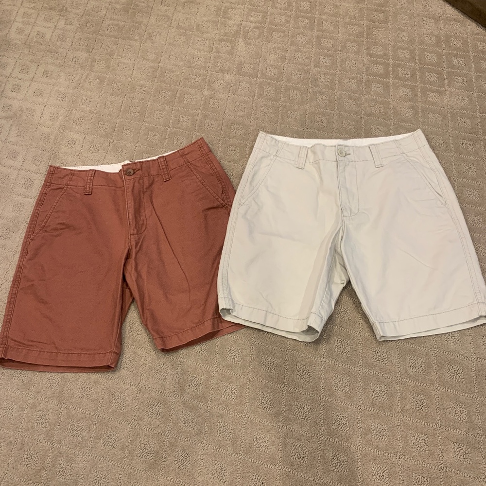 Men's Old Navy Lived-in Straight Shorts